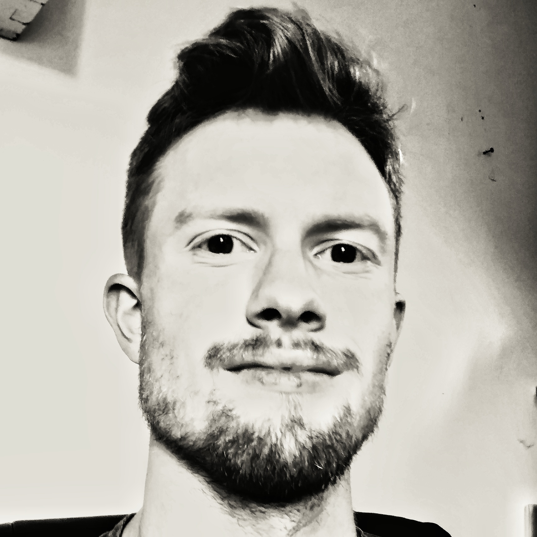 Ian Knode About – Niche Site Growth